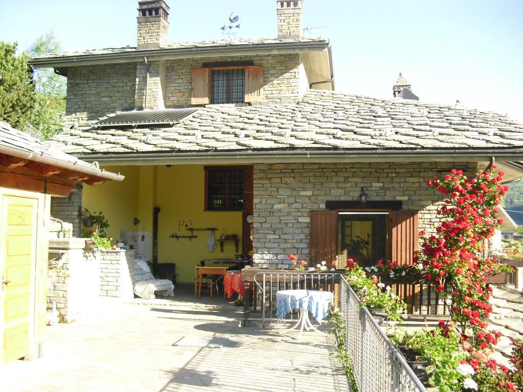 B&B Les Fleurs Gignod Exterior foto